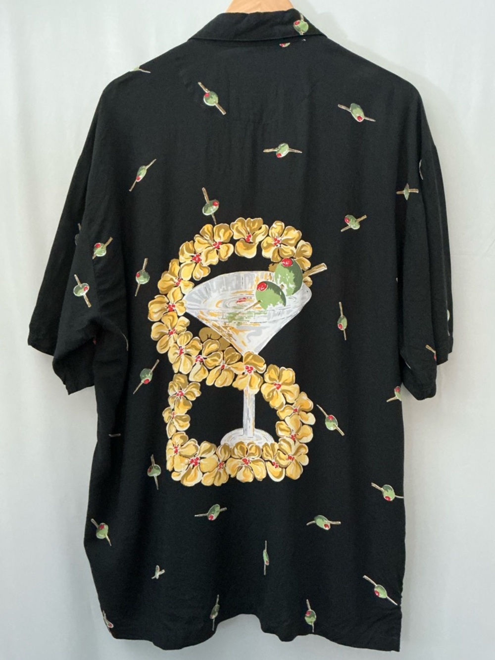 Kahala Martini Men's  Hawaiian Shirt Size L